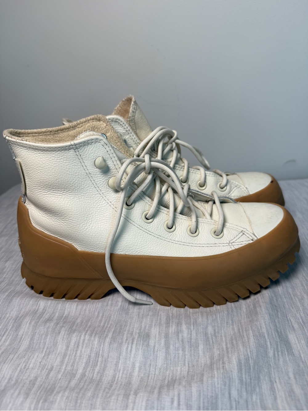 Converse All Star Lugged 2.0 Hi Counter Climate Waterproof Boots Cream Sz 8W/6M